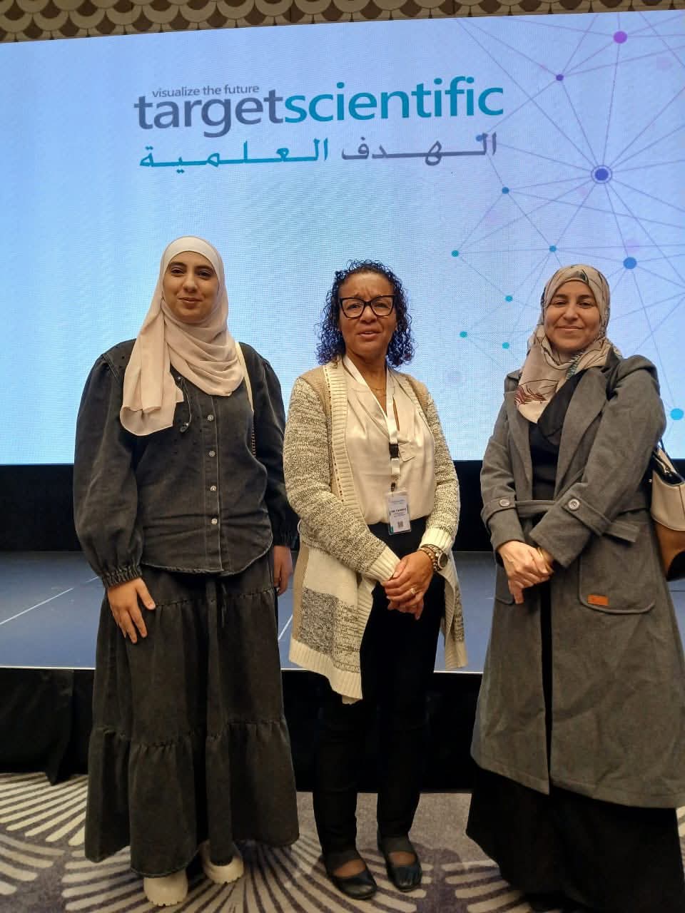  مشاركة مركز اللغات في المؤتمر التعليمي